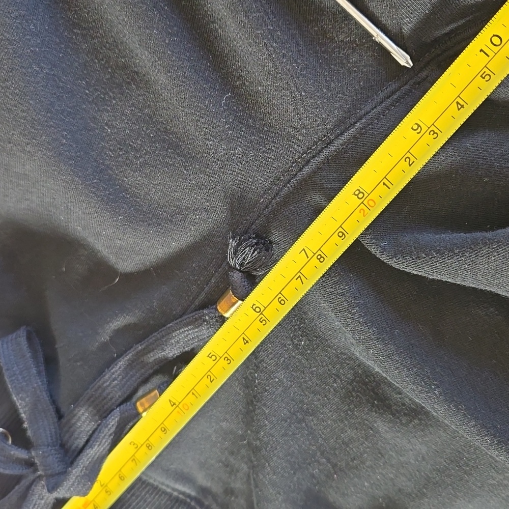 Long Elegant Legs Black Straight Leg Pants - Picture 5 of 8